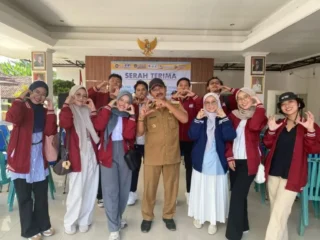 UNMUH Jember Kirim Mahasiswa KKN ke Gumukmas, Dorong Pemberdayaan Berbasis Potensi Lokal