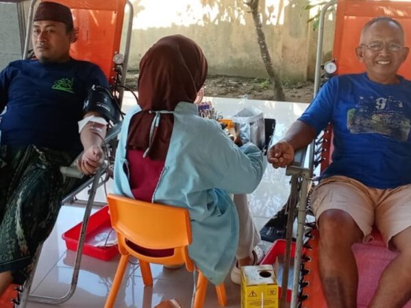 Remaja Masjid Baitur Na’im Gelar Donor Darah, Warga Umbulrejo Berpartisipasi Aktif